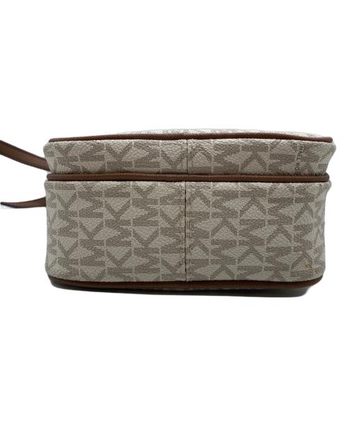 MICHAEL KORS（マイケル・コース）MICHAEL KORS (マイケル・コース) ショルダーバッグ 35F1GTVC2B ホワイトの古着・服飾アイテム