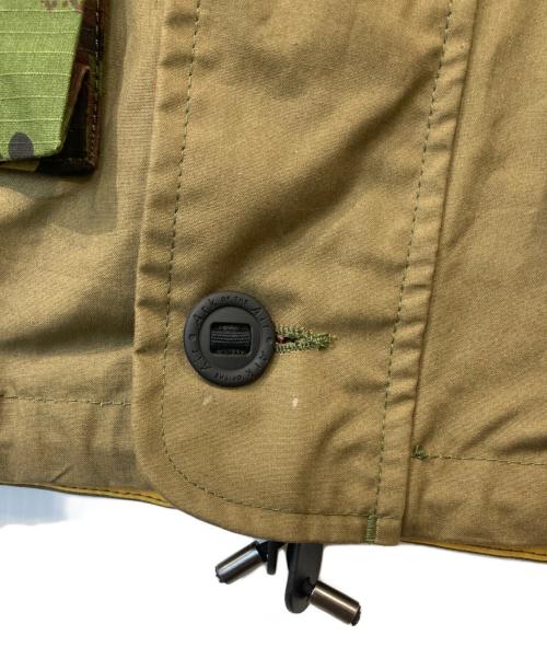 ARKAIR（アークエアー）ARKAIR (アークエアー) DEUS EX MACHINA (デウス エクス マキナ) Smock Camo フーデッドジャケット　B240AAD カーキ サイズ:Lの古着・服飾アイテム