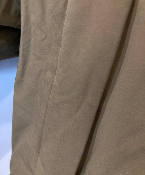 FIRST DOWN（ファーストダウン）FIRST DOWN (ファーストダウン) ダウンジャケット　203-1502 ブラック×カーキ サイズ:Mの古着・服飾アイテム