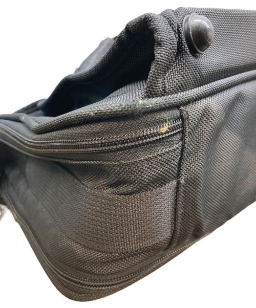 TUMI（トゥミ）TUMI (トゥミ) エクスパンダブルブリーフバッグ ブラックの古着・服飾アイテム