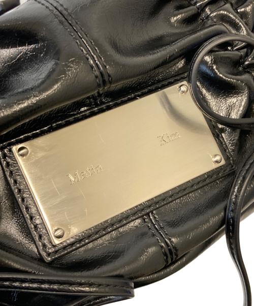 Matin Kim（マーティン・キム）Matin Kim (マーティン・キム) HALF SHIRRING RIBBON ROUND BAG 2way（ハーフシャーリングリボンラウンドバッグ 2way） ブラックの古着・服飾アイテム