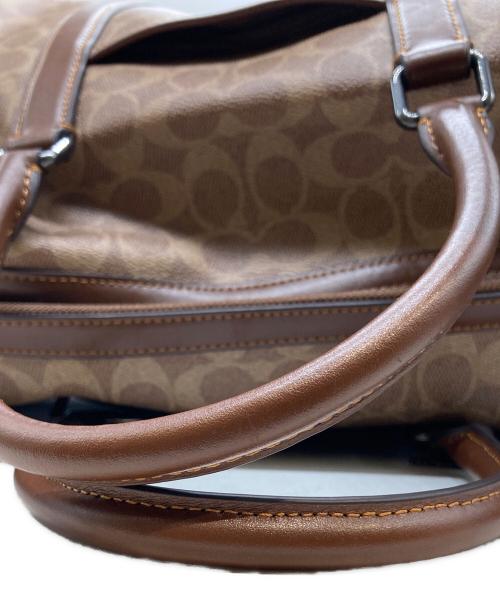 COACH（コーチ）COACH (コーチ) PEANUTS (ピーナッツ) ベンチュラー バッグ・シグネチャー キャンバス・パッチ/CBI42 ベージュの古着・服飾アイテム