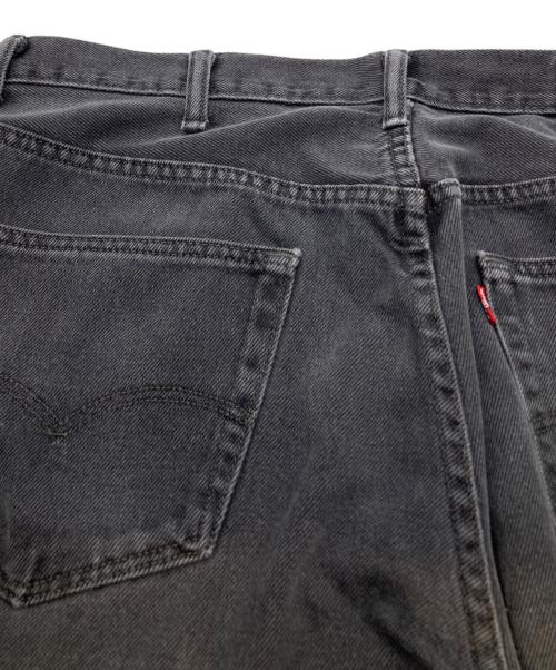 LEVI'S（リーバイス）LEVI'S (リーバイス) 550リラックスフィットテーパードジーンズ デニムパンツ 00550-0260 ブラック サイズ: W38 L29の古着・服飾アイテム