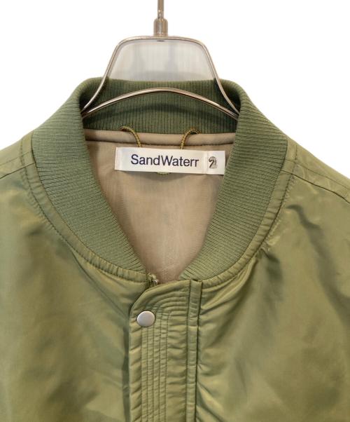 SandWaterr（サンドウォーター）SandWaterr (サンドウォーター) RESEARCHED PADDED BLOUSON / NYLON SATIN /リサーチド パデッド ブルゾン／ナイロン サテン /SW-J0502 カーキ サイズ:2の古着・服飾アイテム