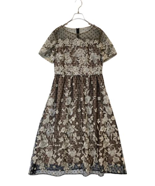 GRACE CONTINENTAL（（グレースコンチネンタル）GRACE CONTINENTAL (（グレースコンチネンタル) ドットフロッキー刺繍ワンピース ベージュ サイズ:38の古着・服飾アイテム