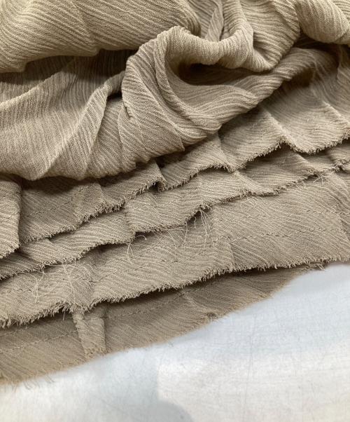 Lisiere（リジェール）Lisiere (リジェール) PLEATS SKIRT（プリーツスカート）25060560510030 ベージュ サイズ:Freeの古着・服飾アイテム