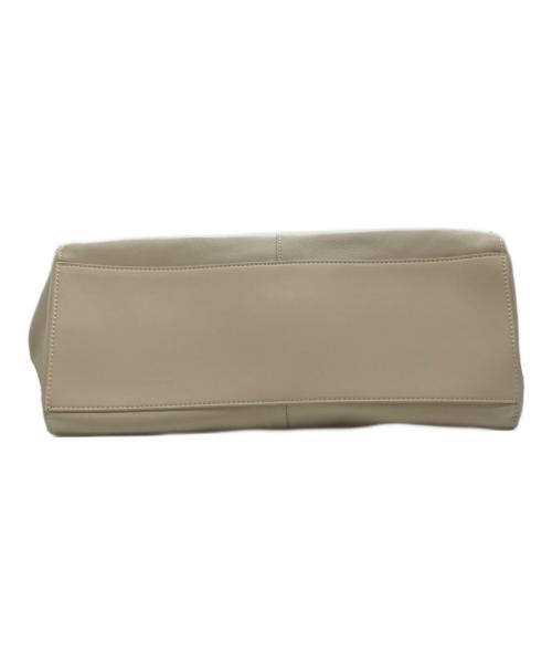 LIVETART（リヴェタート）LIVETART (リヴェタート) マルチレザー トートバッグ アイボリーの古着・服飾アイテム