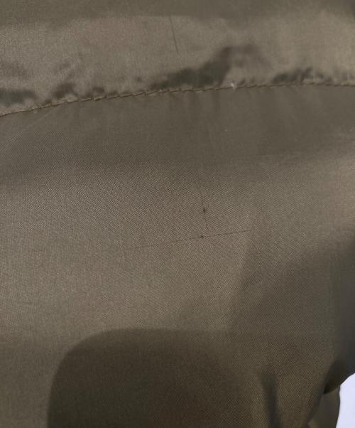 CUNE（キューン）CUNE (キューン) デニムの柄のリバーシブルダウン SC10YC04 カーキ サイズ:2の古着・服飾アイテム