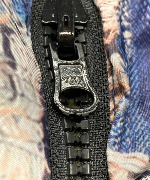 CUNE（キューン）CUNE (キューン) デニムの柄のリバーシブルダウン SC10YC04 カーキ サイズ:2の古着・服飾アイテム