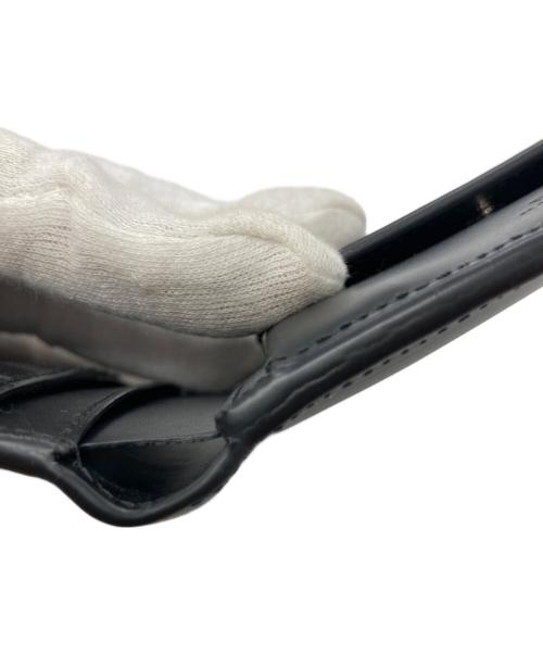 FENDI（フェンディ）FENDI (フェンディ) 3つ折り財布 7M0373 AFF2-259-2018 ブラックの古着・服飾アイテム