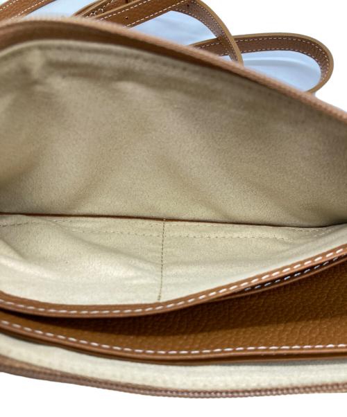 ATAO（アタオ）ATAO (アタオ) Batty バッグ ベージュの古着・服飾アイテム