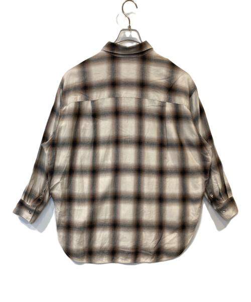 Spick and Span（スピック＆スパン）Spick and Span (スピック＆スパン) オンブレーチェックルーズシャツ　24050200211040 ブラウン サイズ:FREEの古着・服飾アイテム