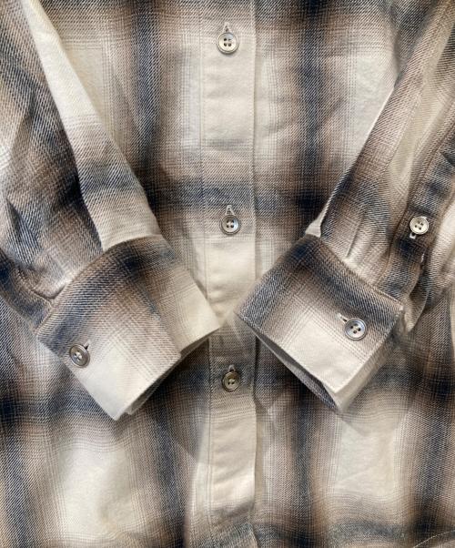 Spick and Span（スピック＆スパン）Spick and Span (スピック＆スパン) オンブレーチェックルーズシャツ　24050200211040 ブラウン サイズ:FREEの古着・服飾アイテム