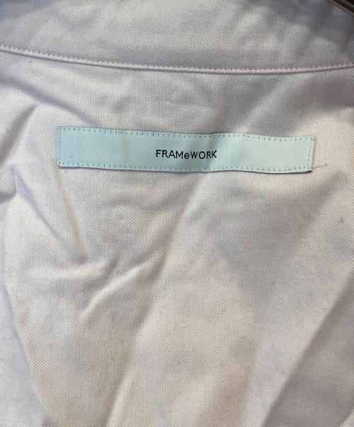 FRAMeWORK（フレームワーク）FRAMeWORK (フレームワーク) エンブレムボタンダウンシャツ 24050220602040 ピンク サイズ:表記がない為不明の古着・服飾アイテム