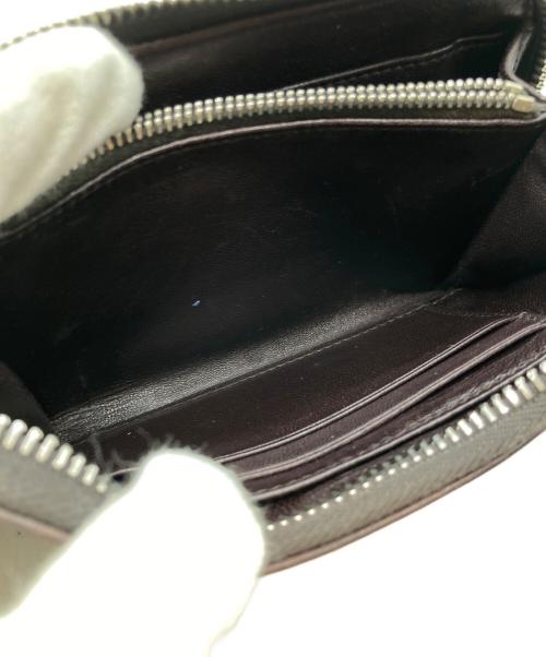 MIU MIU（ミュウミュウ）MIU MIU (ミュウミュウ) ラウンドファスナー財布 195の古着・服飾アイテム