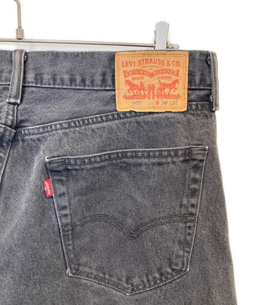 LEVI'S（リーバイス）LEVI'S (リーバイス) 505デニムパンツ　00505-0260 ブラック サイズ:W36×L32の古着・服飾アイテム