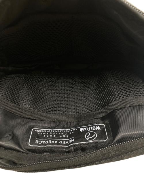 WOLFpak（ウルフパック）WOLFpak (ウルフパック) Crossbody Pack クロスボディ パック ブラック 未使用品の古着・服飾アイテム