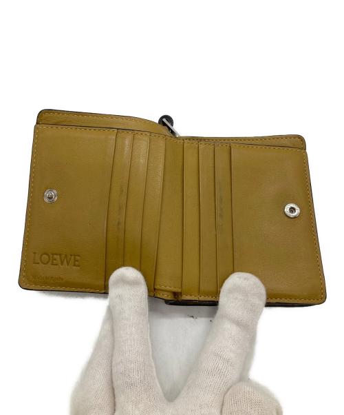 LOEWE（ロエベ）LOEWE (ロエベ) コンパクト ジップウォレット C500Z41X04 0024 7658 062109 ベージュの古着・服飾アイテム