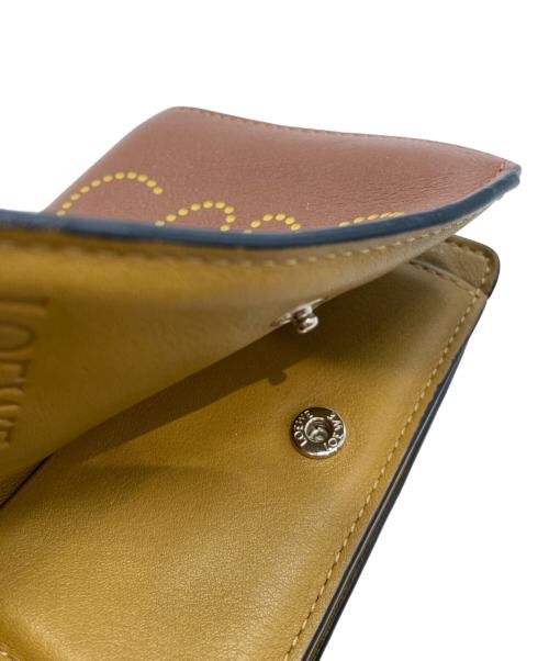 LOEWE（ロエベ）LOEWE (ロエベ) コンパクト ジップウォレット C500Z41X04 0024 7658 062109 ベージュの古着・服飾アイテム