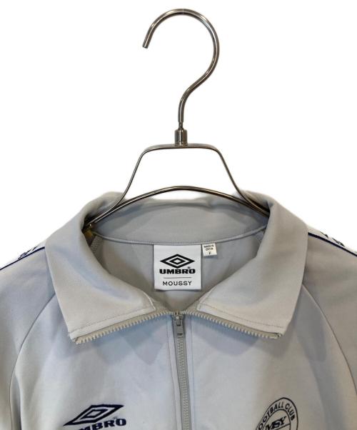 UMBRO（アンブロ）UMBRO (アンブロ) moussy (マウジー) トラックジャケット　010GAJ01-5170-1 グレー サイズ: Freeの古着・服飾アイテム