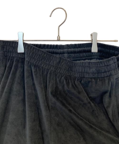 adidas（アディダス）adidas (アディダス) ベロアトラックパンツ JW8377 ブラック サイズ:XLの古着・服飾アイテム
