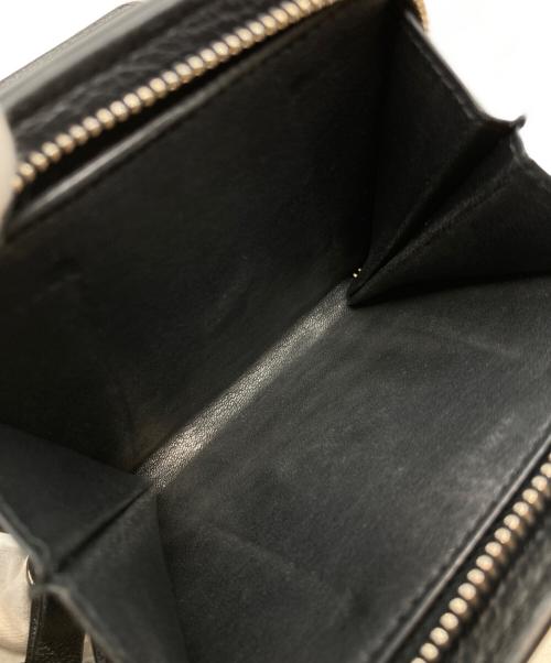 Chloe（クロエ）Chloe (クロエ) Alphabet Bi-Fold Wallet アルファベットバイフォールドウォレット CHC22WP764F57 04-22-68-65 ブラックの古着・服飾アイテム