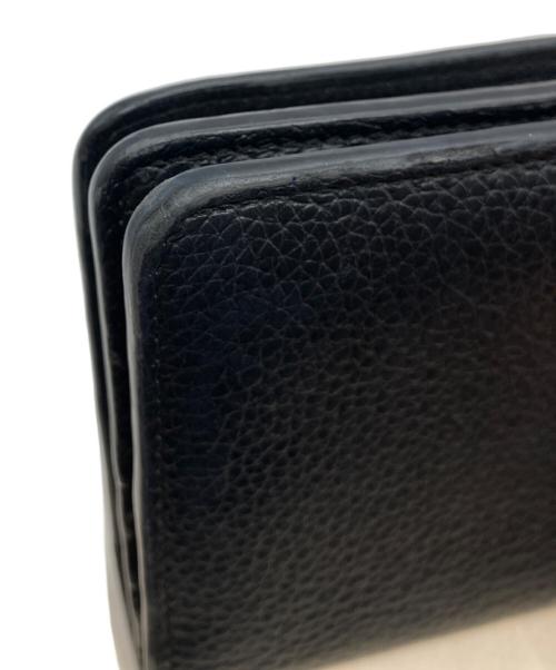 Chloe（クロエ）Chloe (クロエ) Alphabet Bi-Fold Wallet アルファベットバイフォールドウォレット CHC22WP764F57 04-22-68-65 ブラックの古着・服飾アイテム