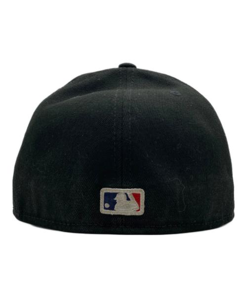 New Era（ニューエラ）New Era (ニューエラ) atmos (アトモス) キャップ ブラック サイズ:7 1/8の古着・服飾アイテム