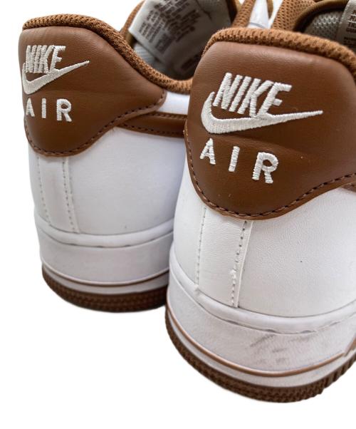 NIKE（ナイキ）NIKE (ナイキ) AIR FORCE1 LOW エアフォースワンロウ DH7561-100 ローカットスニーカー ホワイト×ブラウン サイズ:27㎝の古着・服飾アイテム