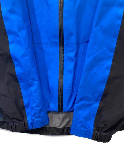 THE NORTH FACE（ザ ノース フェイス）THE NORTH FACE (ザ ノース フェイス) Climb Light Jacket（クライムライトジャケット）NP12003 ブルー×ブラック サイズ:Mの古着・服飾アイテム