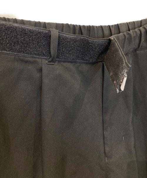 Graphpaper（グラフペーパー）Graphpaper (グラフペーパー) Scale Off Wool Wide Chef Pants（）スケールオフ ウール ワイド シェフパンツ　GM243-40173B ブラック サイズ:1の古着・服飾アイテム