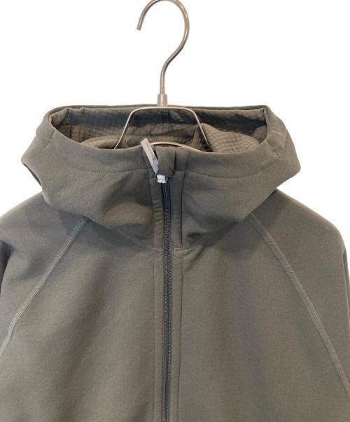 HOUDINI（フーディニ）HOUDINI (フーディニ) Mono Air Houdi（モノエアフーディ）220714 オリーブ サイズ:Sの古着・服飾アイテム