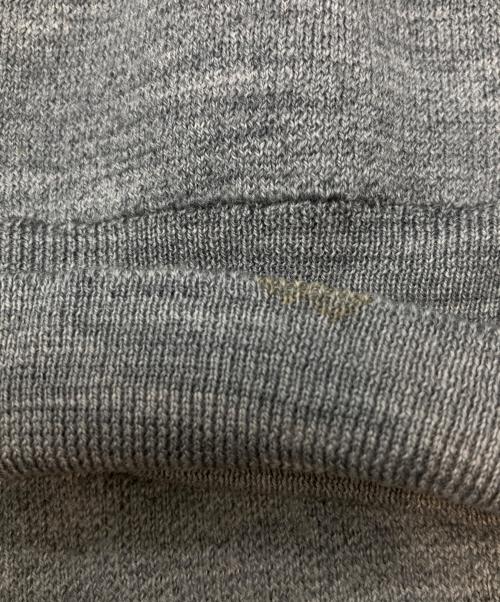 JOHN SMEDLEY（ジョンスメドレー）JOHN SMEDLEY (ジョンスメドレー) Vガゼットニットセーター グレー サイズ:Mの古着・服飾アイテム