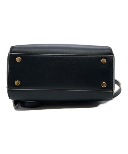 MARY QUANT（マリークヮント）MARY QUANT (マリークヮント) デイジークラシカル ミニボストン ショルダーバッグ ブラックの古着・服飾アイテム