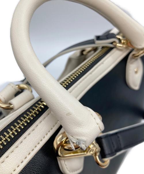 MARY QUANT（マリークヮント）MARY QUANT (マリークヮント) デイジークラシカル ミニボストン ショルダーバッグ ブラックの古着・服飾アイテム