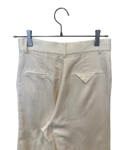 TODAYFUL（トゥデイフル）TODAYFUL (トゥデイフル) Asymmetry Twill Trousers（アシンメトリーツイルトラウザーズ）　12420708 アイボリー サイズ:38の古着・服飾アイテム