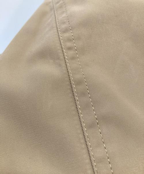 Risley（リズレー）Risley (リズレー) 2wayバックフリルMA-1ブルゾン R2303-BFB-489 ベージュ サイズ:不明の古着・服飾アイテム