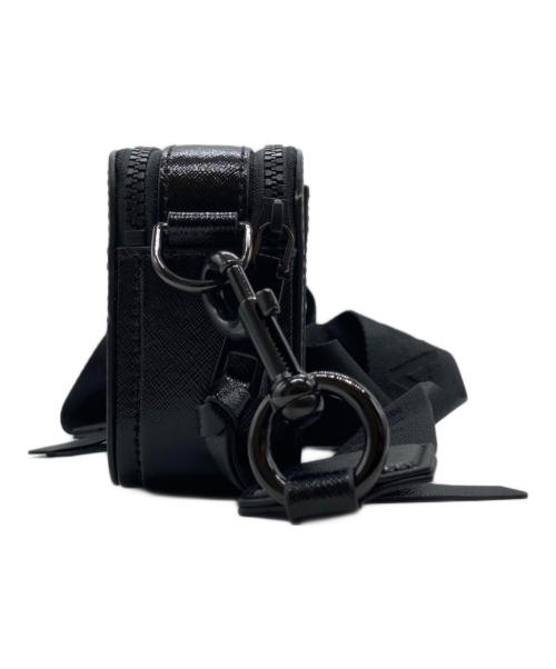 MARC JACOBS（マークジェイコブズ）MARC JACOBS (マークジェイコブズ) スナップショット ディーティーエム ショルダーバッグ M0014767 ブラックの古着・服飾アイテム
