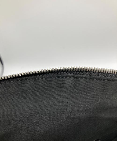 Calvin Klein（カルバンクライン）Calvin Klein (カルバンクライン) コネクテッド ラウンド クロスボディバッグ 	DH3405 ブラックの古着・服飾アイテム