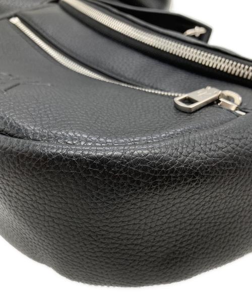 Calvin Klein（カルバンクライン）Calvin Klein (カルバンクライン) コネクテッド ラウンド クロスボディバッグ 	DH3405 ブラックの古着・服飾アイテム