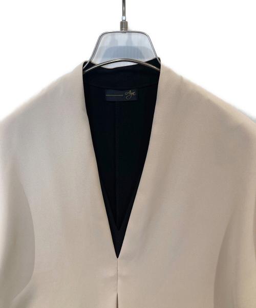 Aga（アーガ）Aga (アーガ) ワンピース ベージュ×ブラック サイズ:9の古着・服飾アイテム