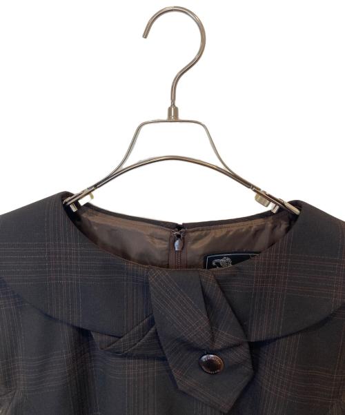 hysterics（ヒステリックス）hysterics (ヒステリックス) フラットカラー ペンシルワンピース　05231AO01 ブラウン サイズ:FREEの古着・服飾アイテム