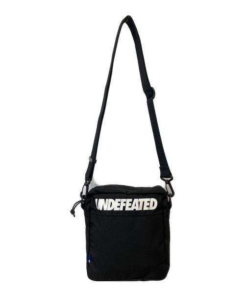 UNDEFEATED（アンディフィーテッド）UNDEFEATED (アンディフィーテッド) ショルダーバッグ ブラックの古着・服飾アイテム