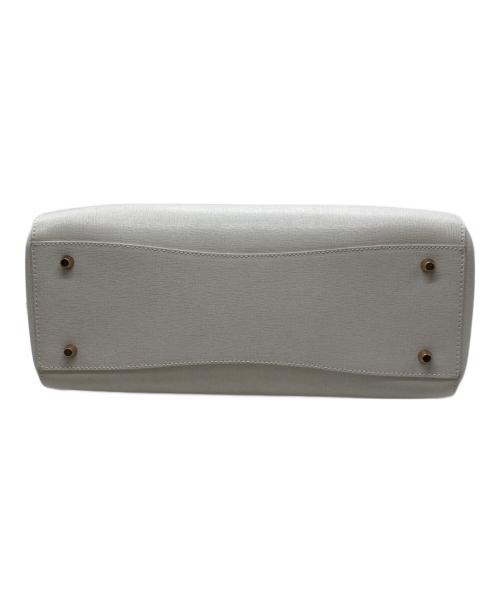 FURLA（フルラ）FURLA (フルラ) 2WAYショルダーバッグ ホワイトの古着・服飾アイテム