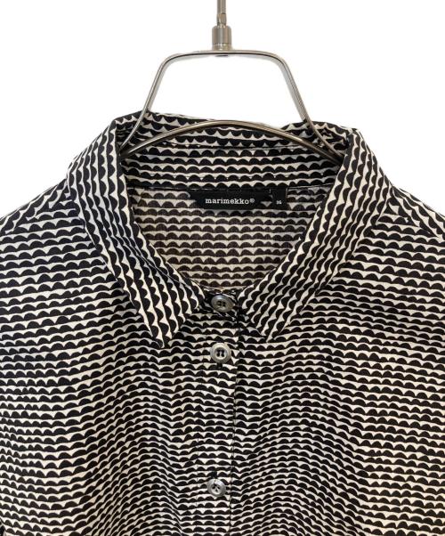 marimekko（マリメッコ）marimekko (マリメッコ) 波模様シャツワンピース　161649 ブラック サイズ:36の古着・服飾アイテム