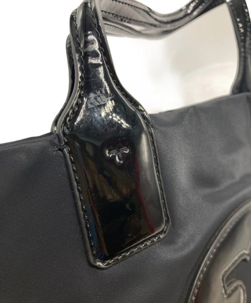 TORY BURCH（トリーバーチ）TORY BURCH (トリーバーチ) エラナイロントートバッグ ブラックの古着・服飾アイテム