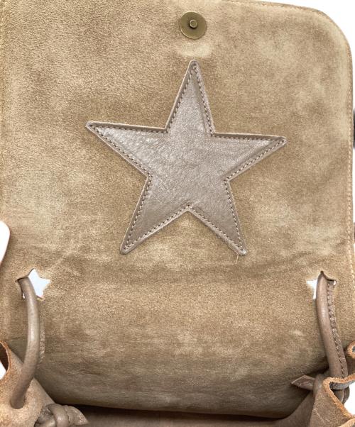 IL BISONTE（イル ビゾンテ）IL BISONTE (イル ビゾンテ) スターモチーフ ショルダーバッグ 54192300210 ベージュの古着・服飾アイテム