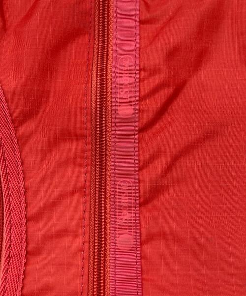 LeSportsac（レスポートサック）LeSportsac (レスポートサック) Classic Hobo ROSEY RED（クラシックホーボー ロージーレッド） レッドの古着・服飾アイテム