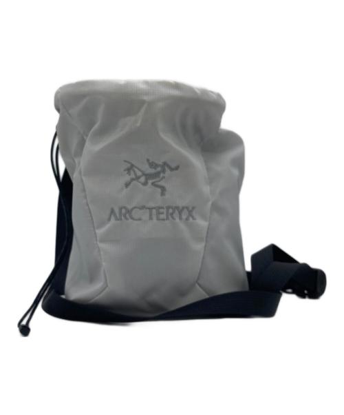 ARC'TERYX（アークテリクス）ARC'TERYX (アークテリクス) ION LIGHTWEIGHT CHALK BAG アイオン ライトウェイト チョーク バッグ X000007827 ライトグレーの古着・服飾アイテム