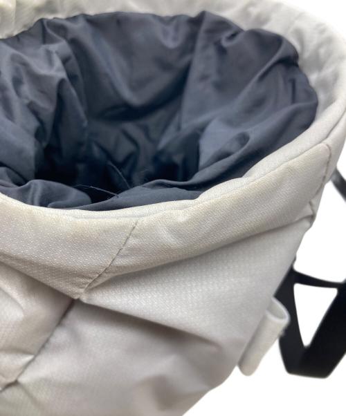 ARC'TERYX（アークテリクス）ARC'TERYX (アークテリクス) ION LIGHTWEIGHT CHALK BAG アイオン ライトウェイト チョーク バッグ X000007827 ライトグレーの古着・服飾アイテム